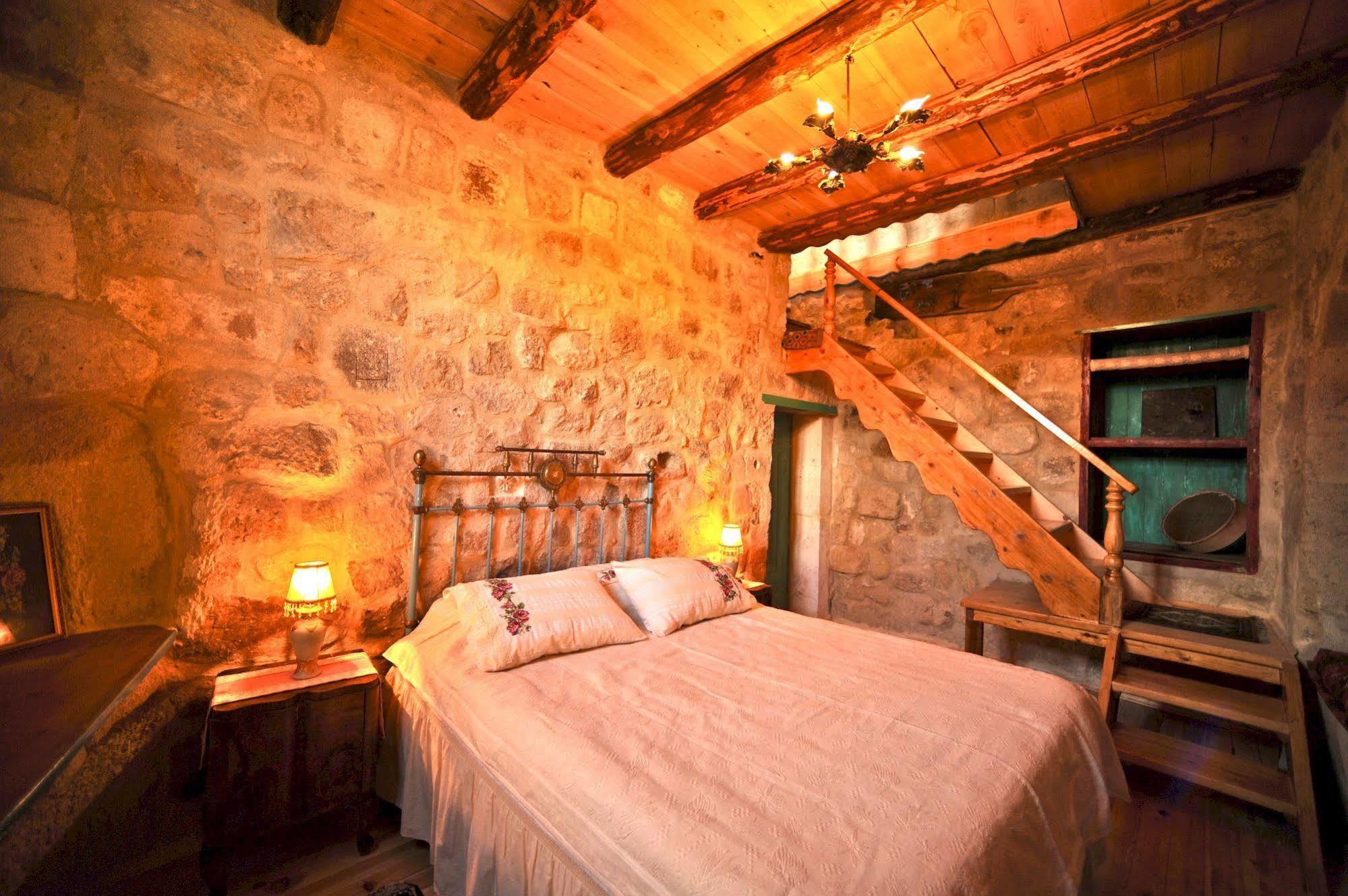Anitya Cave House Apart Hotel Ortahisar Eksteriør billede
